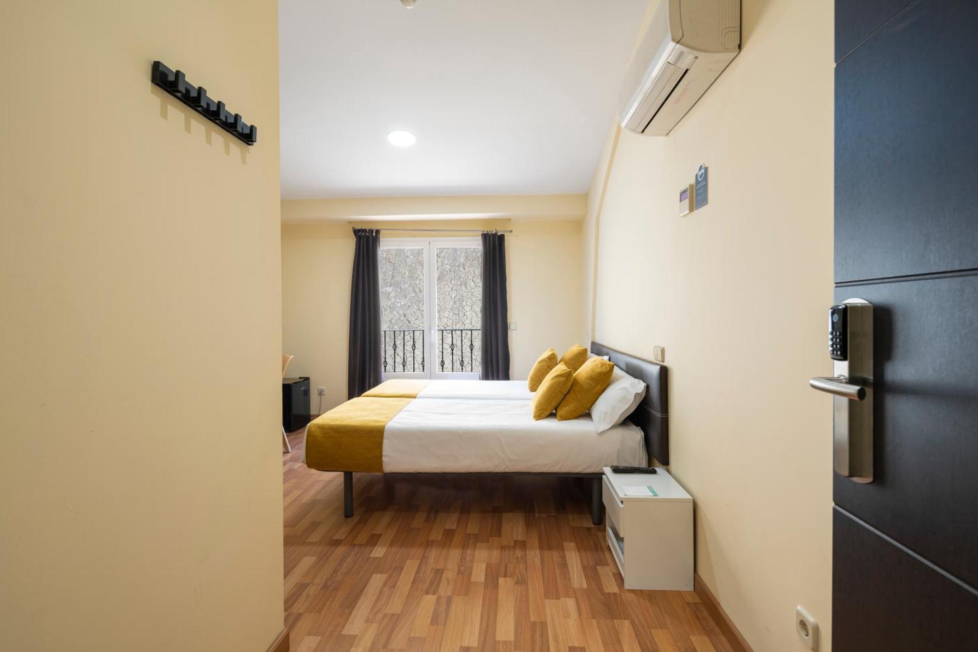 Hotel Alda Borox Buitenkant foto