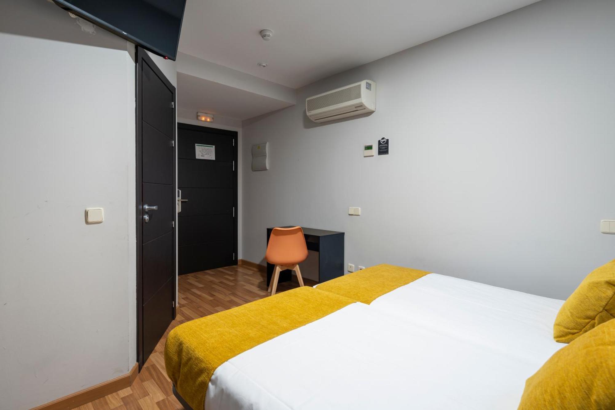 Hotel Alda Borox Buitenkant foto
