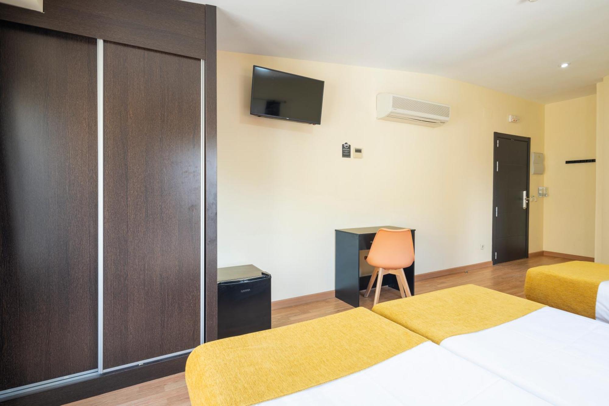 Hotel Alda Borox Buitenkant foto